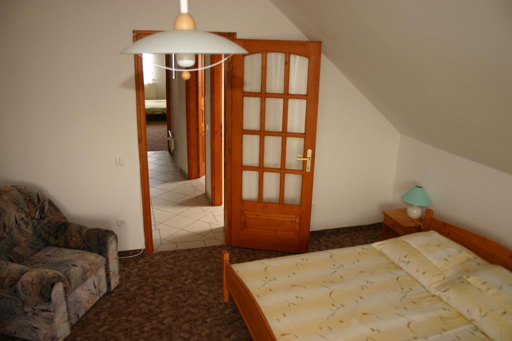 Abigel Thermal Apartman Bük 部屋 写真